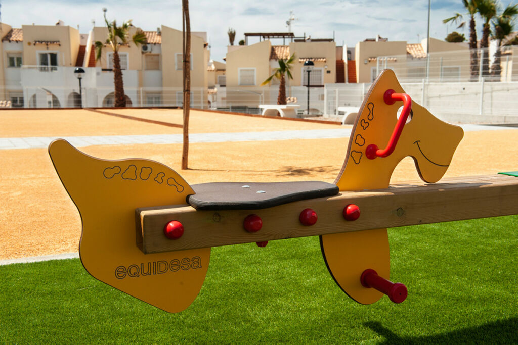 Middle Floor Apartment Villamartin Alicante - image 40
