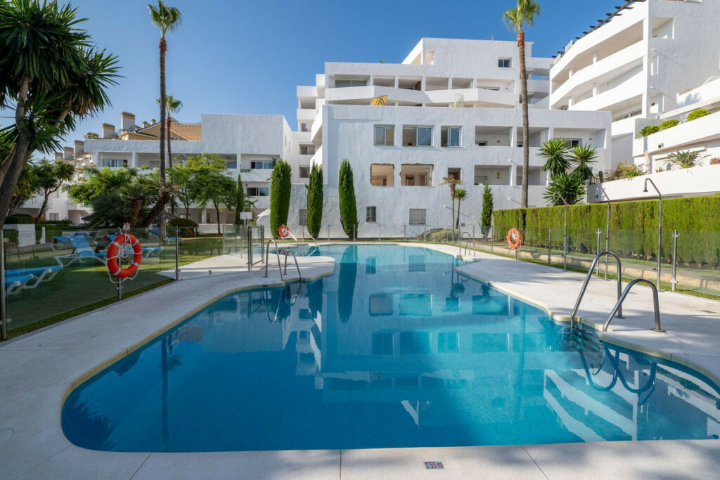 Middle Floor Apartment Marbella Málaga - image 42