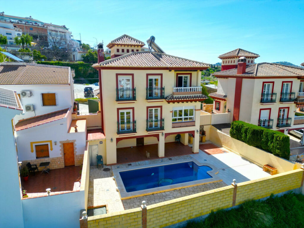 Detached Villa Canillas de Albaida Málaga - image 43