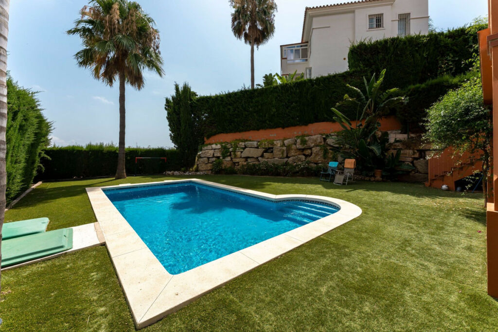 Detached Villa Cerros del Aguila Málaga - image 44