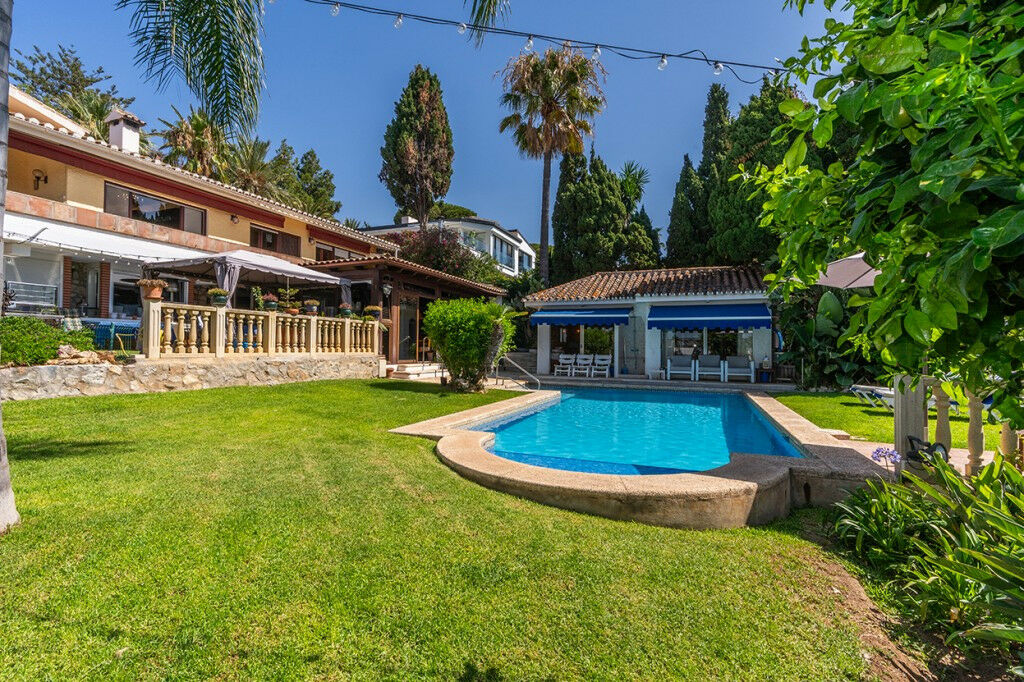 Detached Villa Carib Playa Málaga - image 43