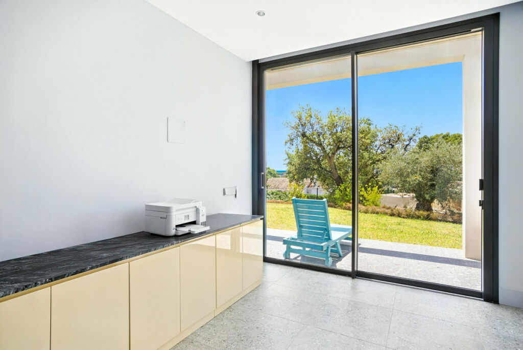 Detached Villa Elviria Málaga - image 43