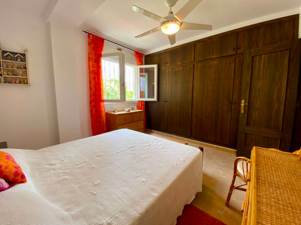 Detached Villa Algorfa Alicante - image 43