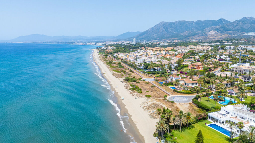 Detached Villa Marbella Málaga - image 44
