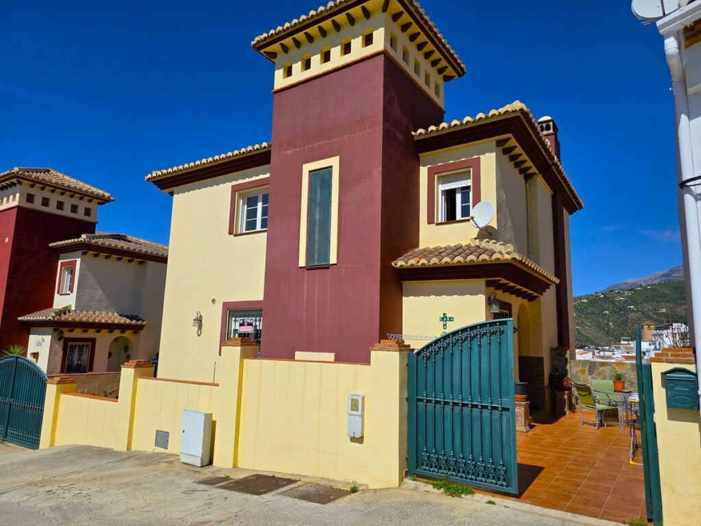 Detached Villa Canillas de Albaida Málaga - image 44
