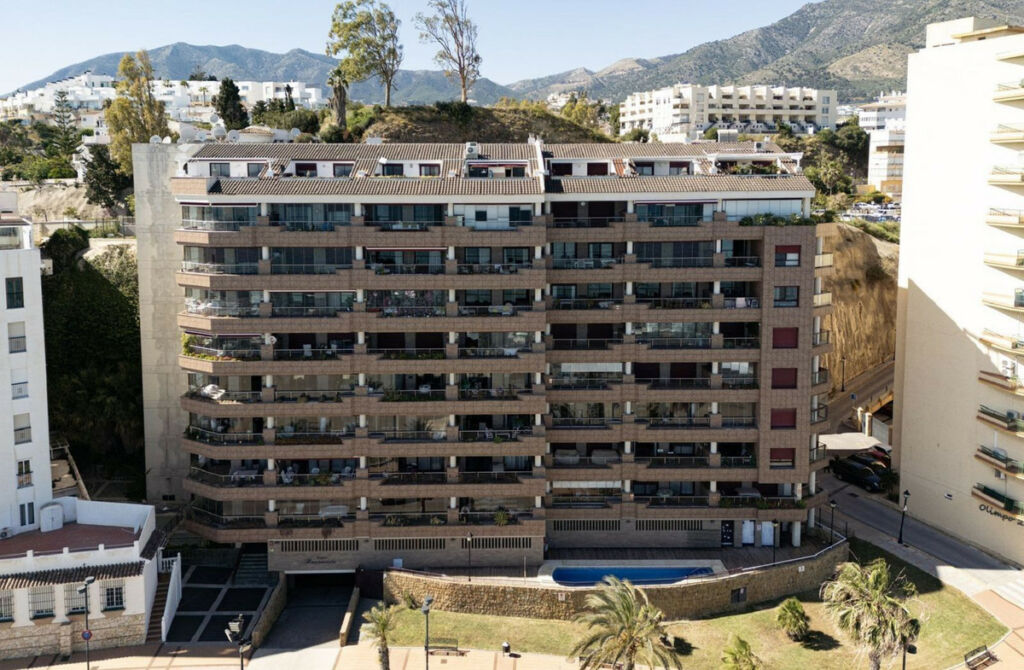 Penthouse Carvajal Málaga - image 44