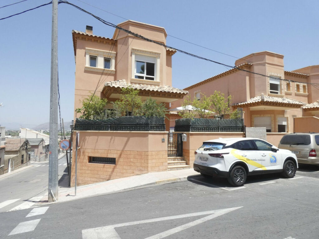Detached Villa Bigastro Alicante - image 44