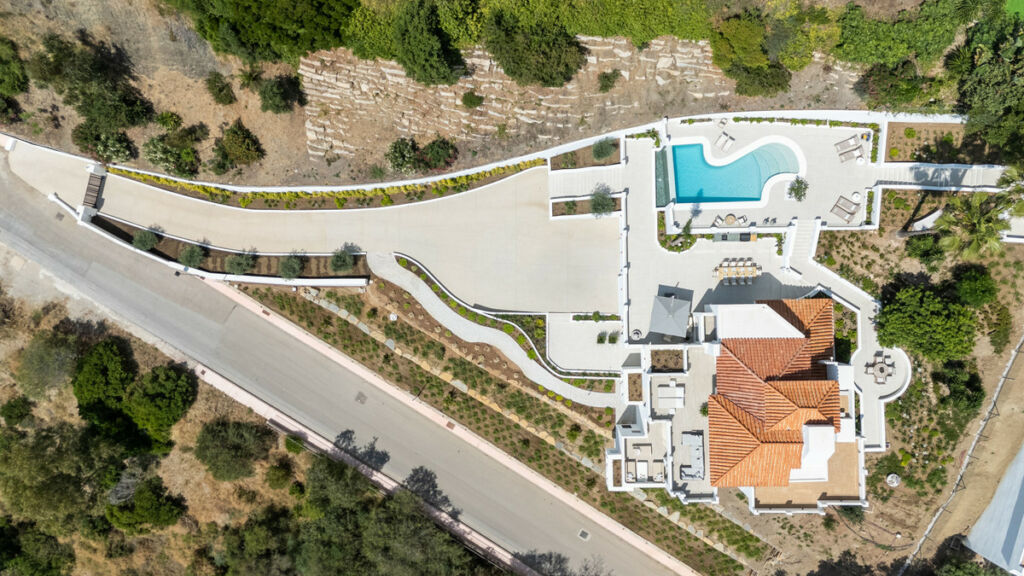Detached Villa Nueva Andalucía Málaga - image 44