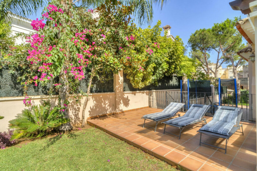Detached Villa Las Chapas Málaga - image 44