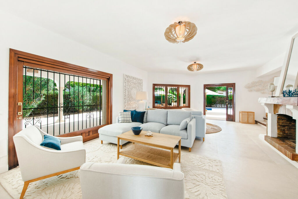 Detached Villa Benamara Málaga - image 44
