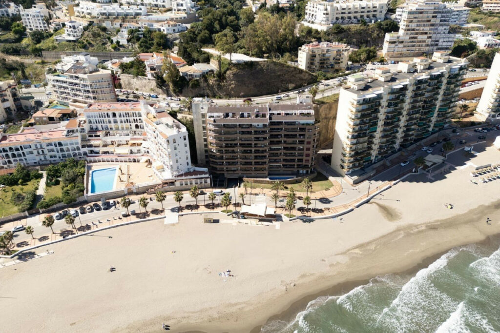 Penthouse Carvajal Málaga - image 45