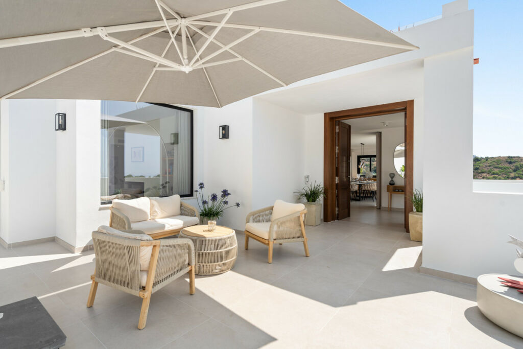 Detached Villa Nueva Andalucía Málaga - image 45