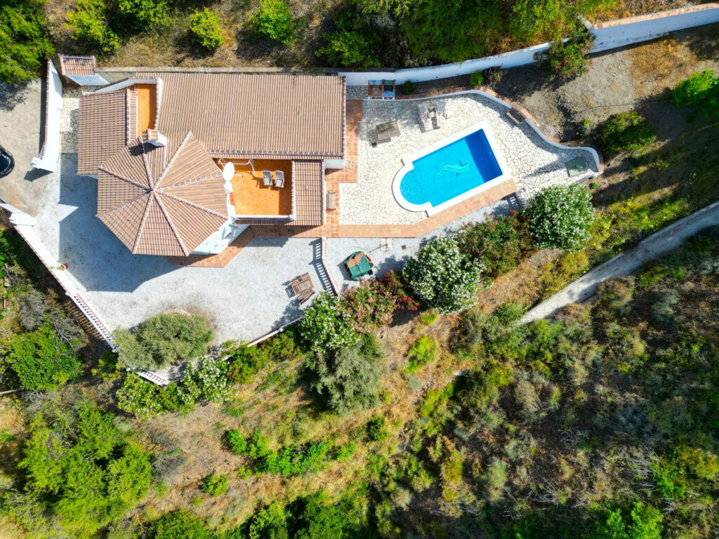 Detached Villa Cómpeta Málaga - image 45