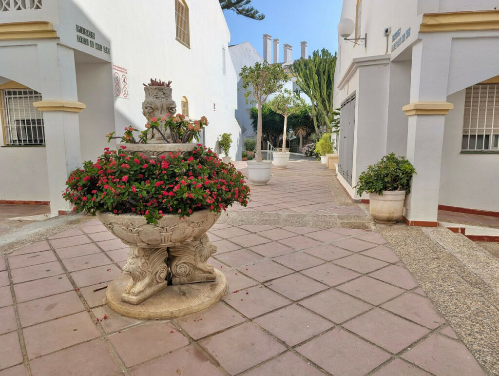 Top Floor Apartment Calahonda Málaga - image 43