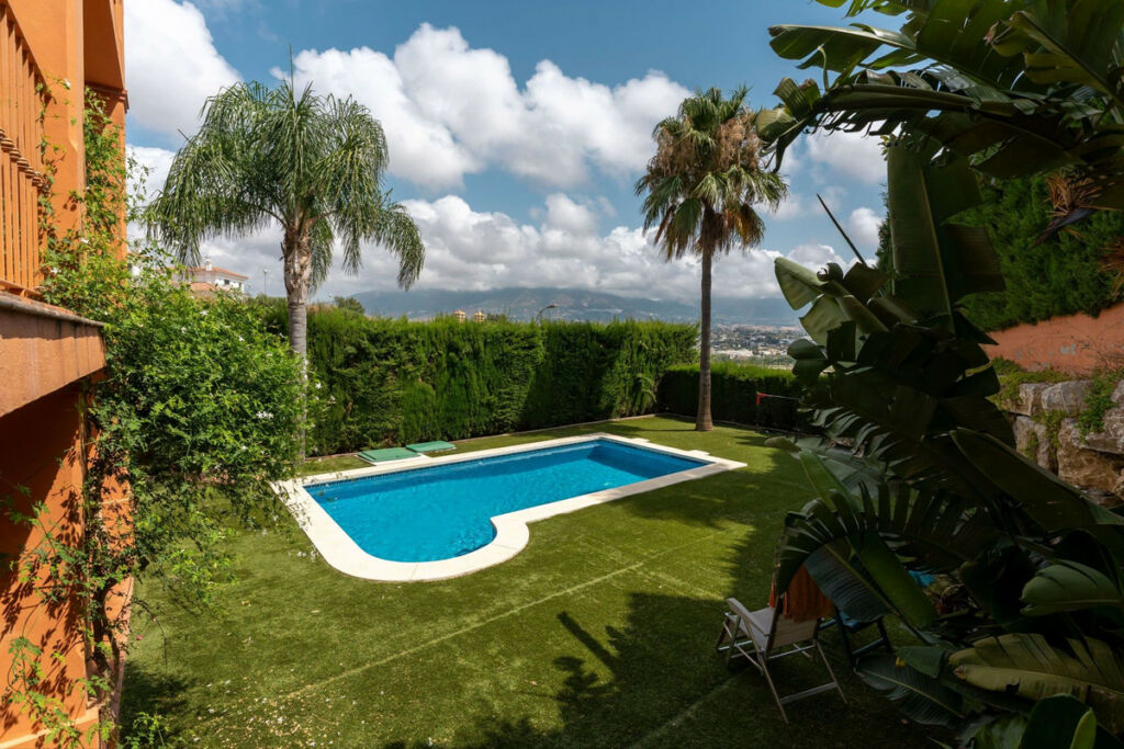 Detached Villa Cerros del Aguila Málaga - image 45
