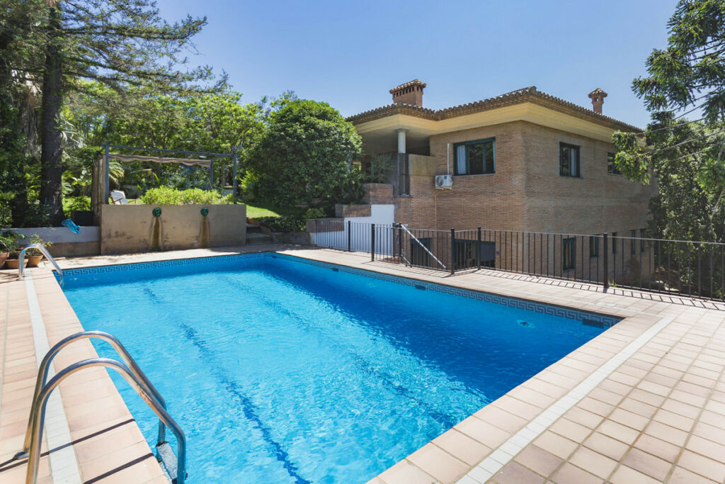 Detached Villa Sotogrande Cádiz - image 49