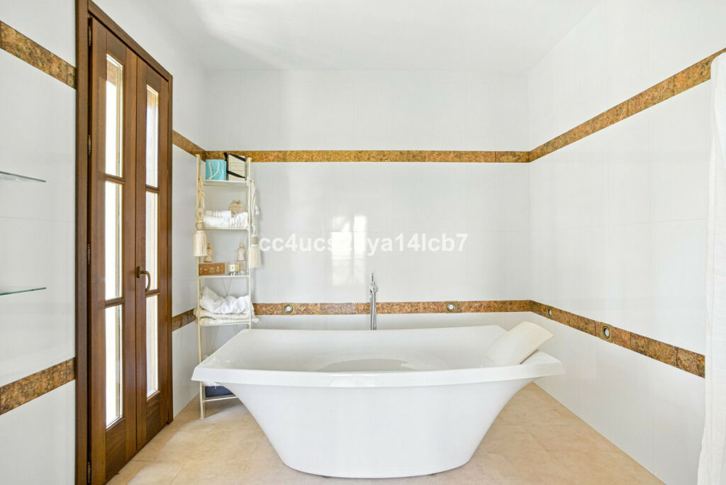 Detached Villa Alhaurín el Grande Málaga - image 46