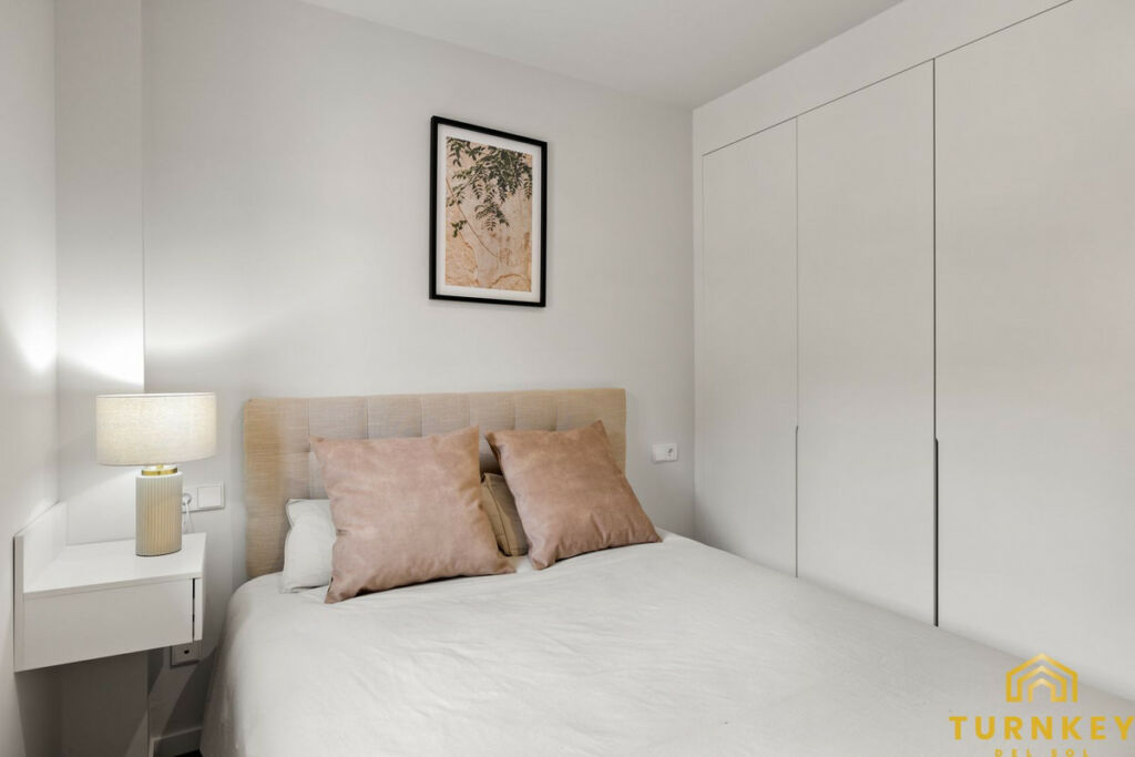 Middle Floor Apartment Estepona Málaga - image 45
