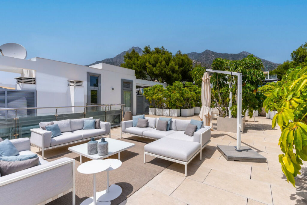 Townhouse Sierra Blanca Málaga - image 47