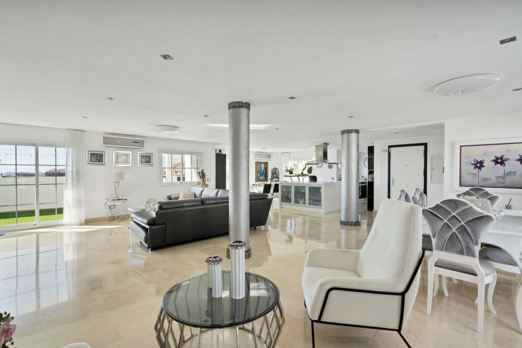 Penthouse Benalmadena Málaga - image 47