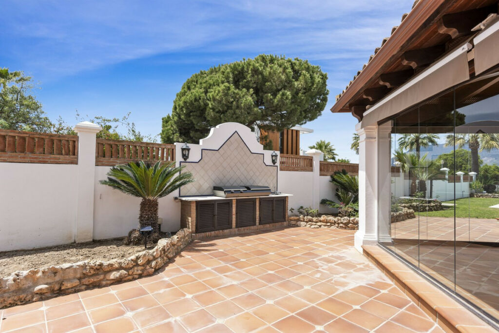 Detached Villa Las Chapas Málaga - image 47