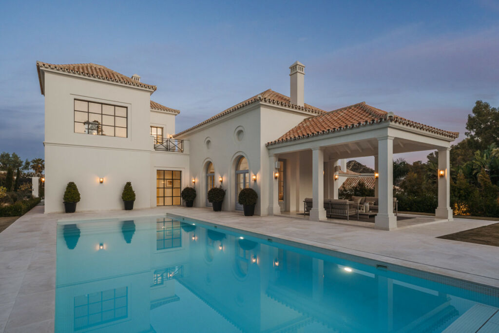 Detached Villa Nueva Andalucía Málaga - image 47