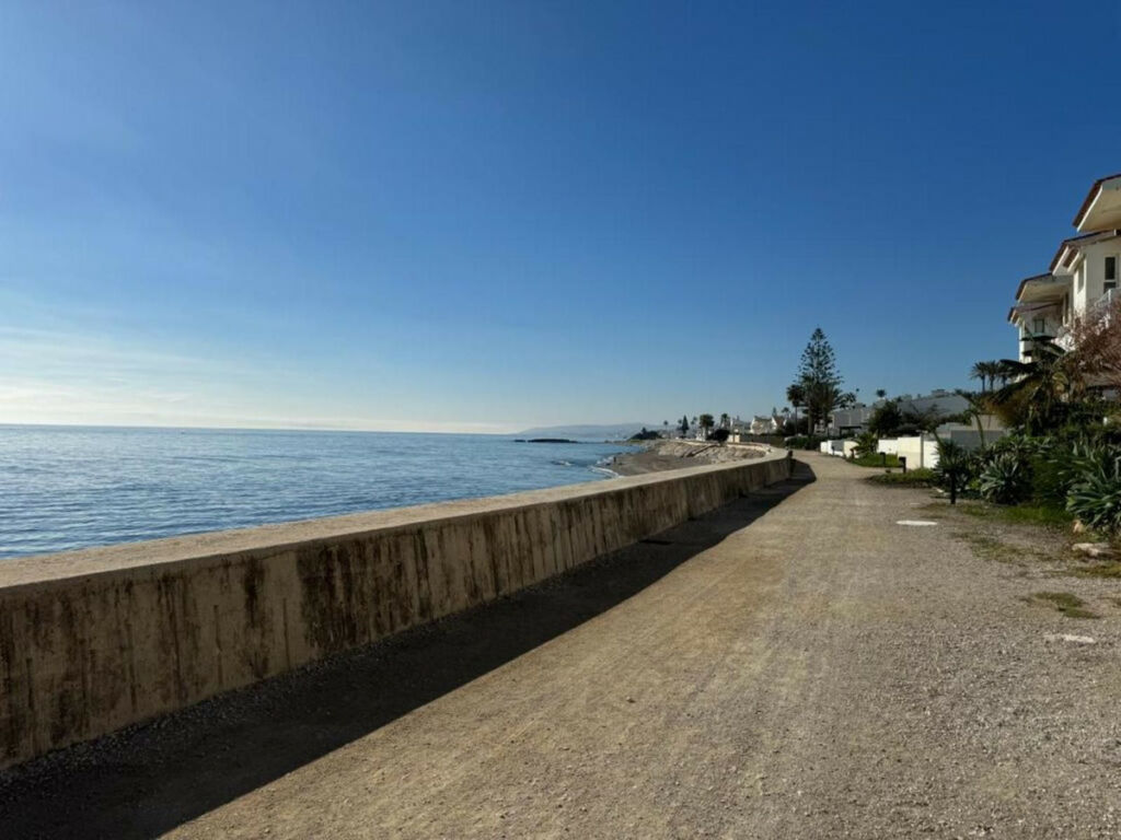 Duplex Estepona Málaga - image 47