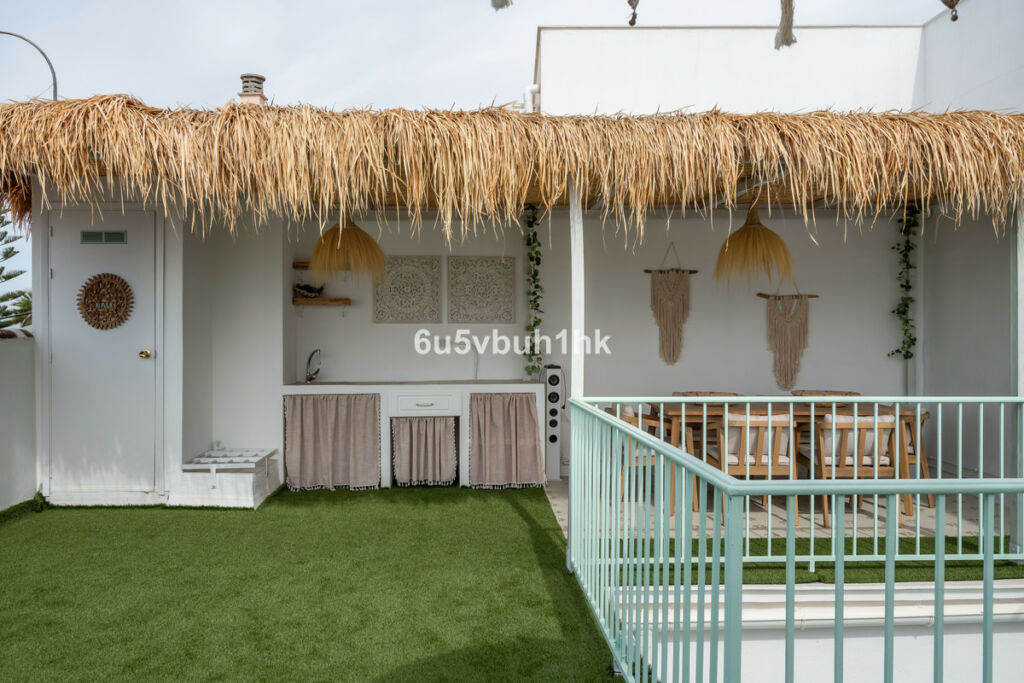 Townhouse Benajarafe Málaga - image 47