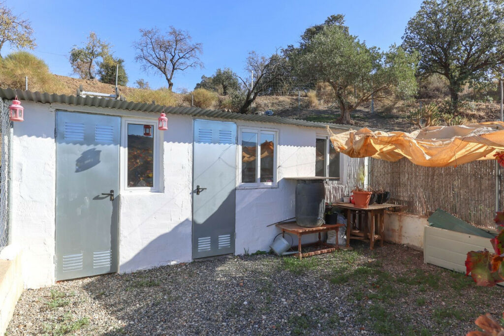 Detached Villa Tolox Málaga - image 48
