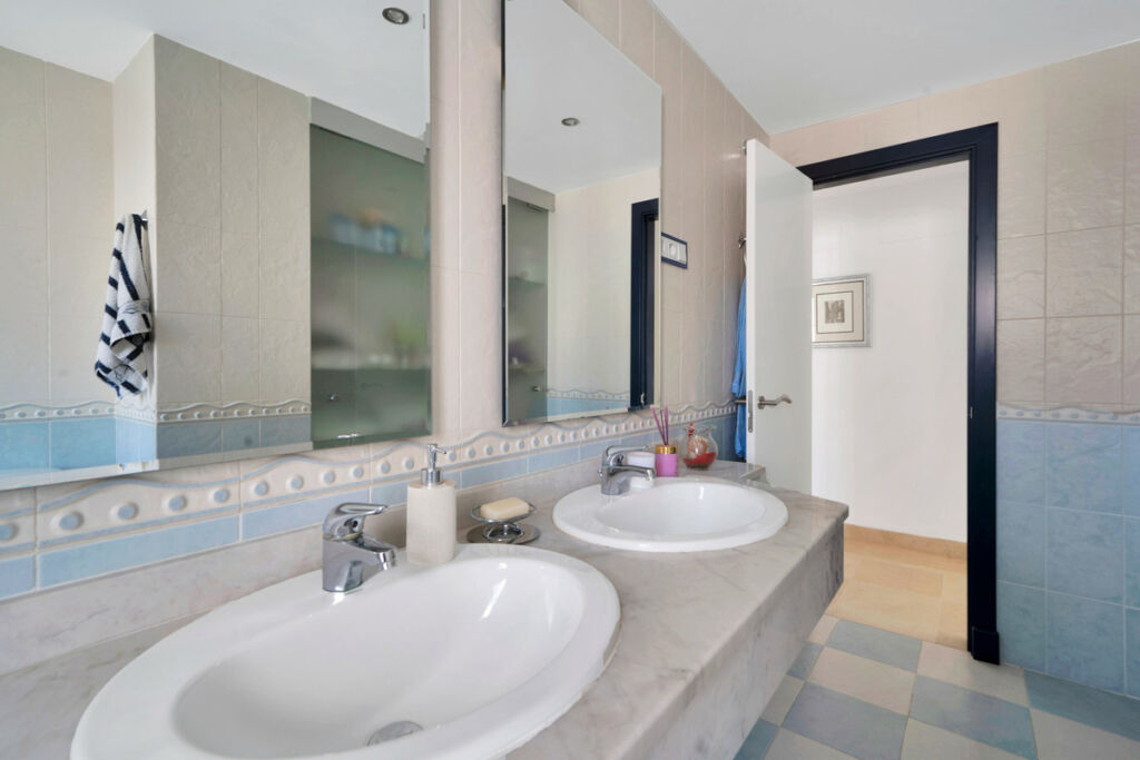 Penthouse Benalmadena Málaga - image 48