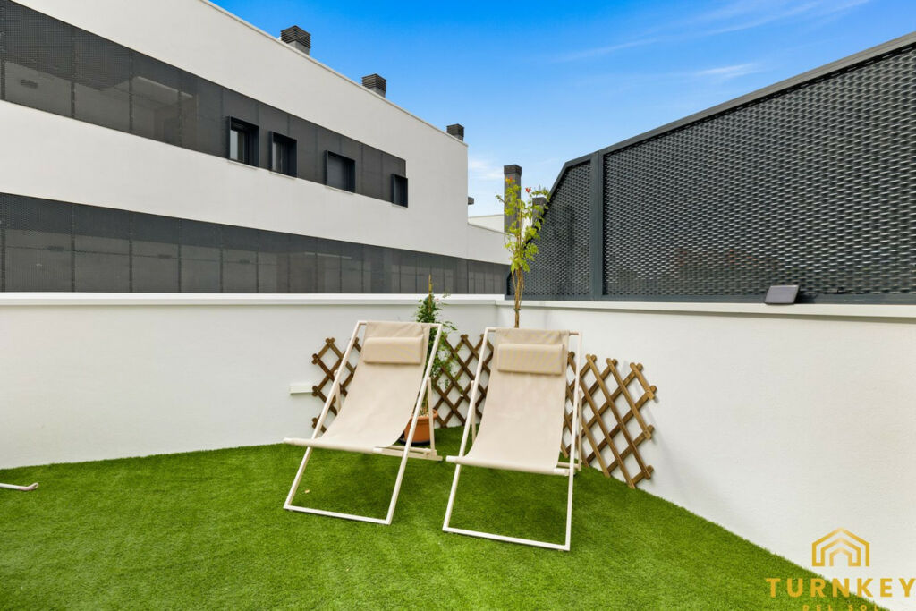 Middle Floor Apartment Estepona Málaga - image 47
