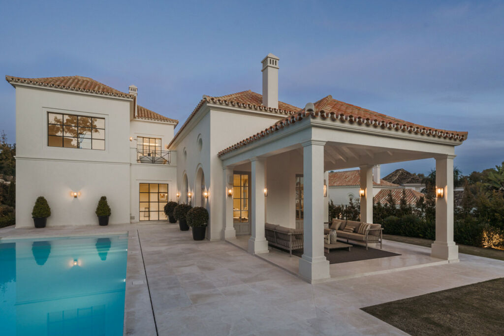 Detached Villa Nueva Andalucía Málaga - image 49