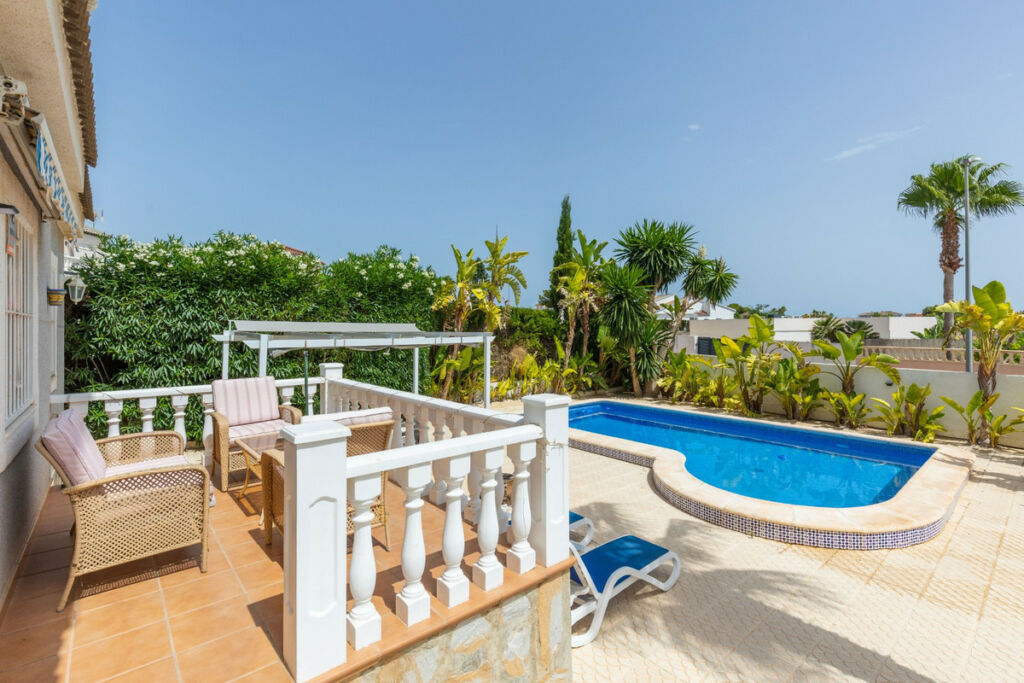 Detached Villa San Fulgencio Alicante - image 3