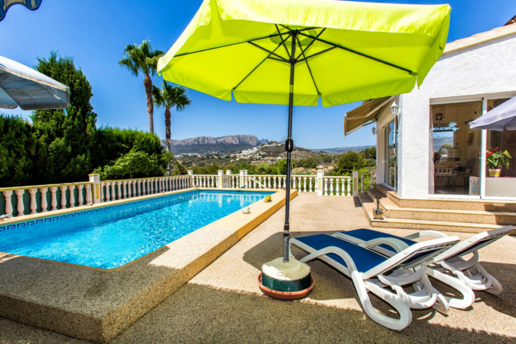 Detached Villa Calpe Alicante - image 3
