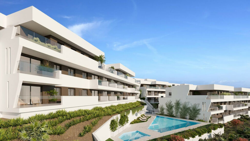Middle Floor Apartment Estepona Málaga - image 12