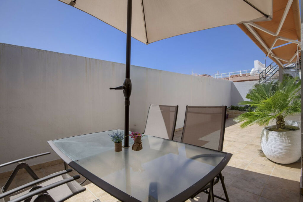 Detached Villa Fuengirola Málaga - image 5