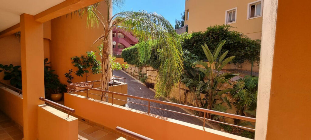 Ground Floor Apartment Miraflores Málaga - image 6