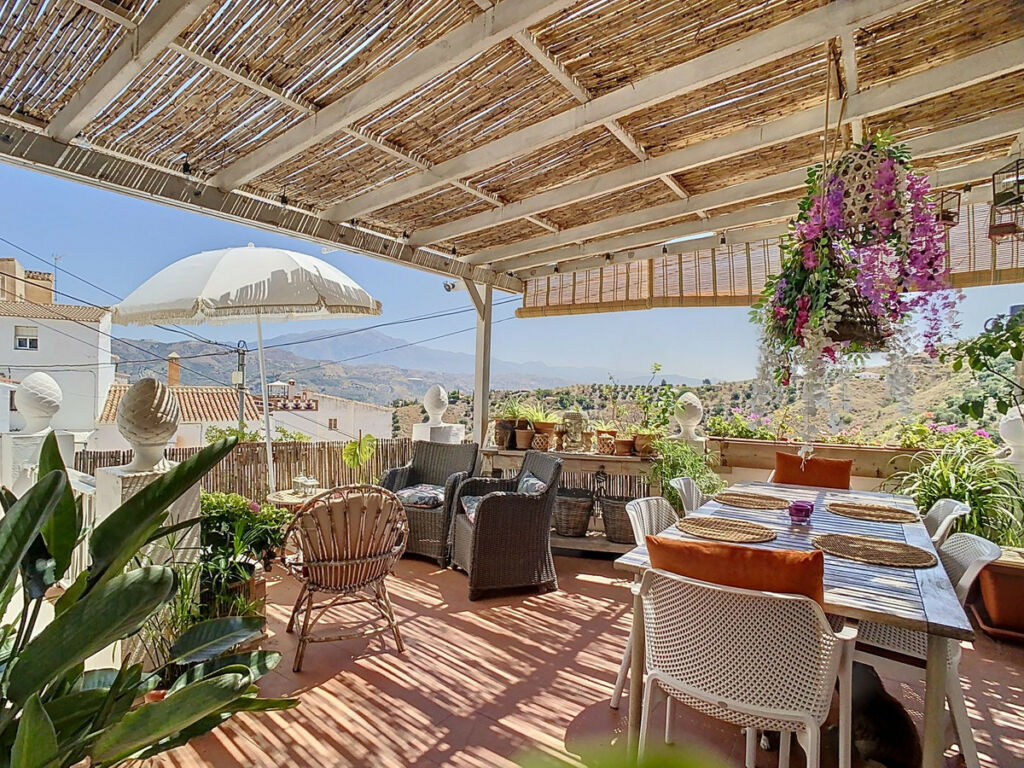 Townhouse Cútar Málaga - image 6