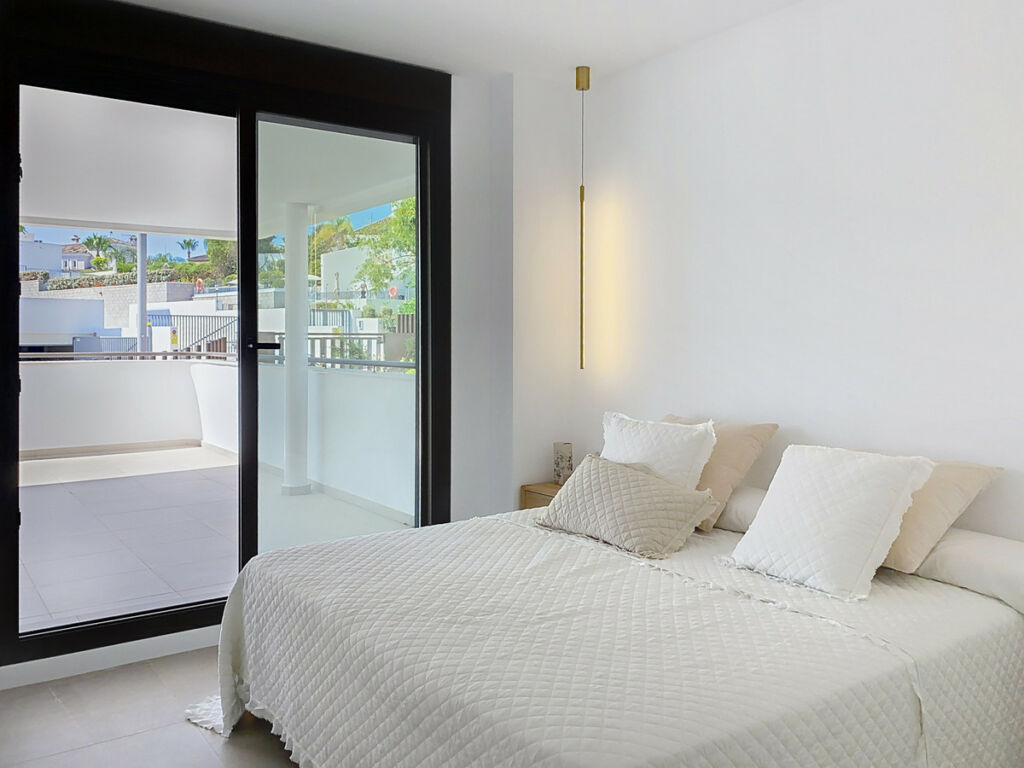 Ground Floor Apartment Estepona Málaga - image 20