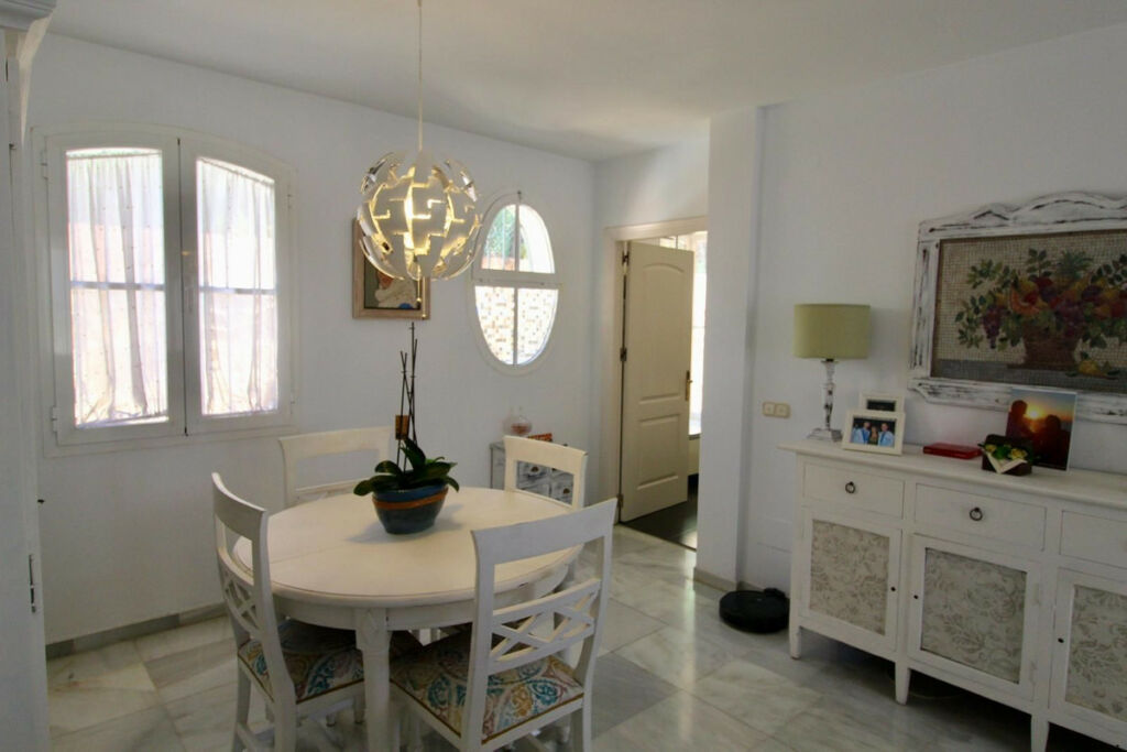 Townhouse Marbella Málaga - image 5