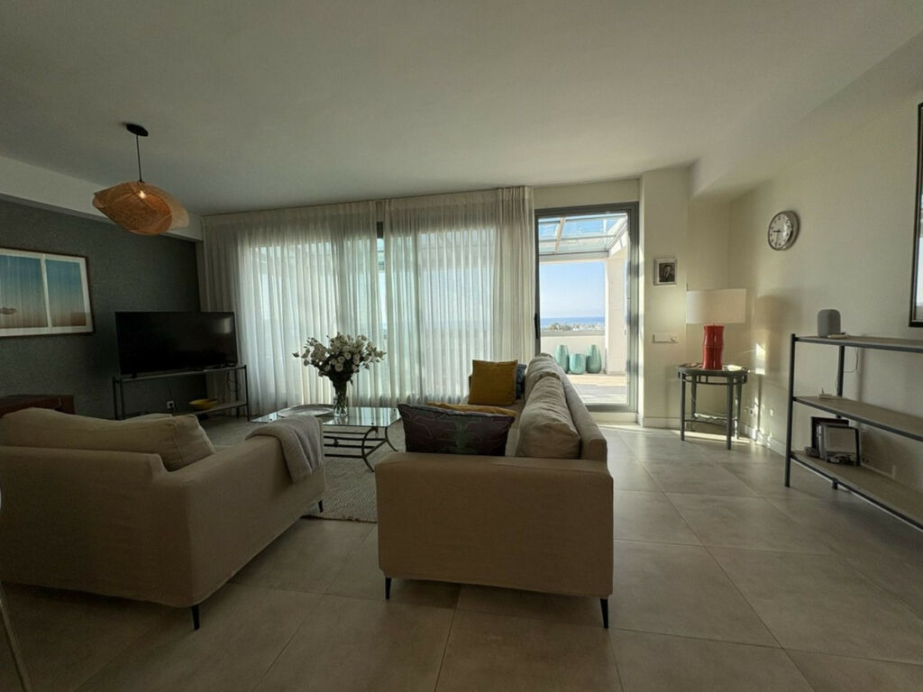 Penthouse Selwo Málaga - image 5
