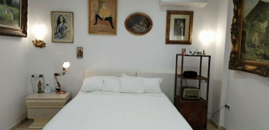 Middle Floor Apartment Marbella Málaga - image 5