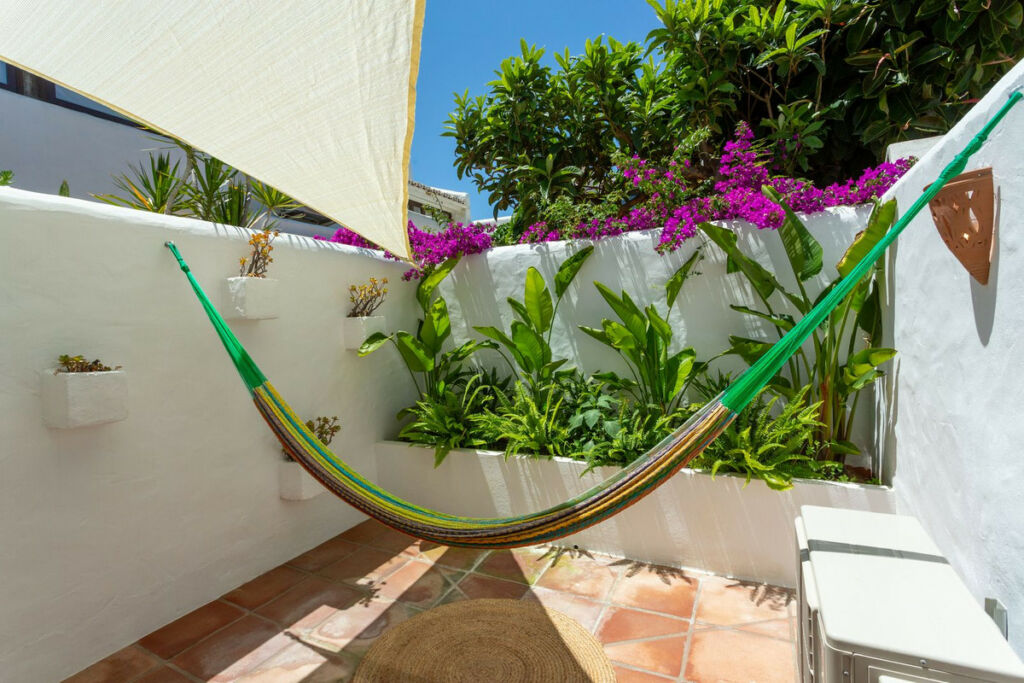 Townhouse New Golden Mile Málaga - image 6