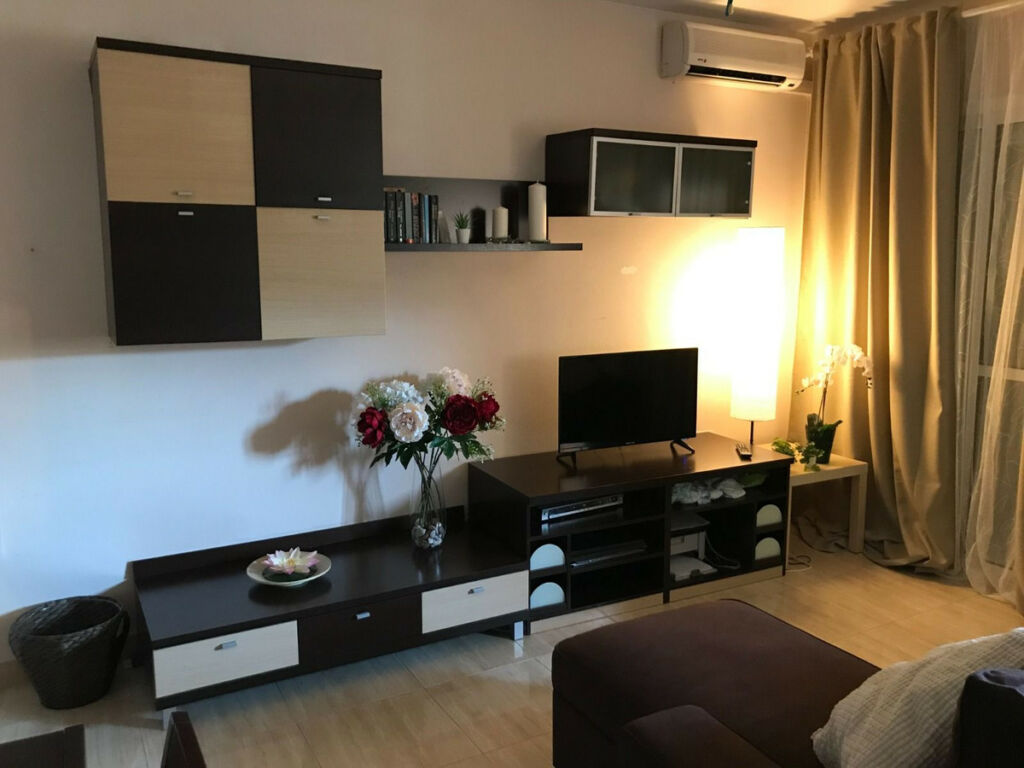 Middle Floor Apartment San Luis de Sabinillas Málaga - image 5