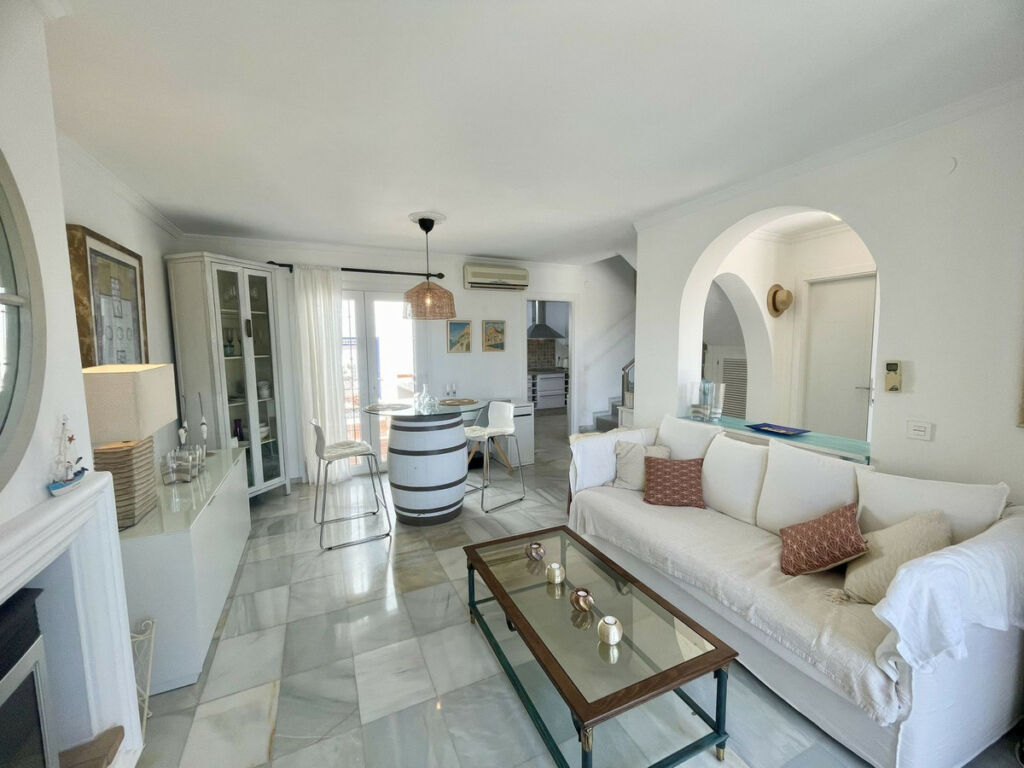 Townhouse Mijas Golf Málaga - image 5
