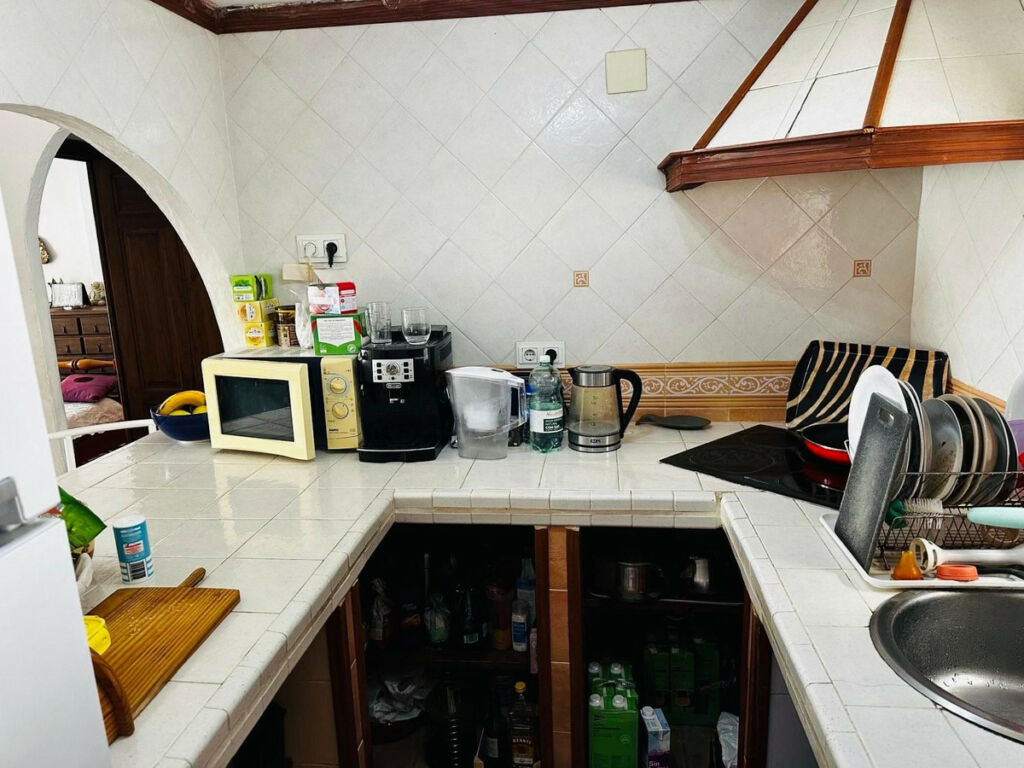 Middle Floor Apartment La Duquesa Málaga - image 5
