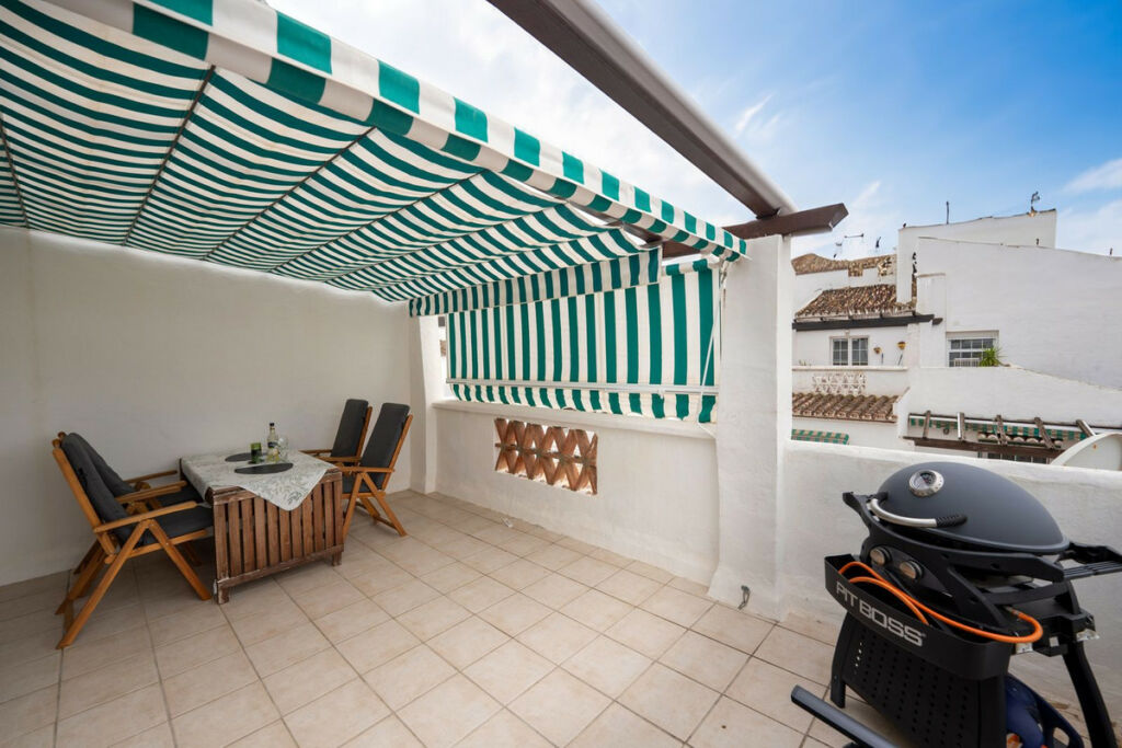 Penthouse La Duquesa Málaga - image 5