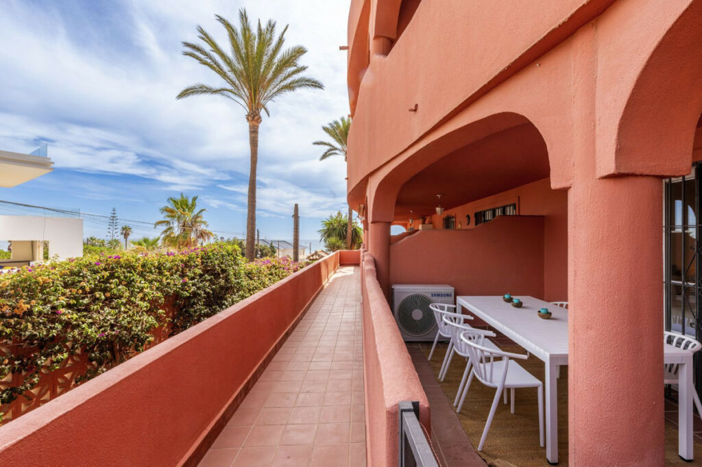 Ground Floor Apartment Marbella Málaga - image 5