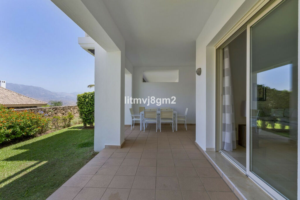 Townhouse La Cala Golf Málaga - image 5