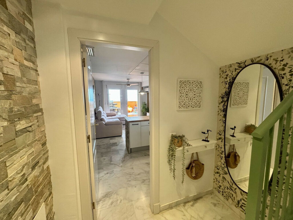 Penthouse Benalmadena Málaga - image 5